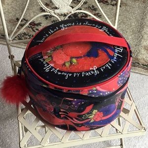 Red Hat carry all tote/ cosmetic bag
